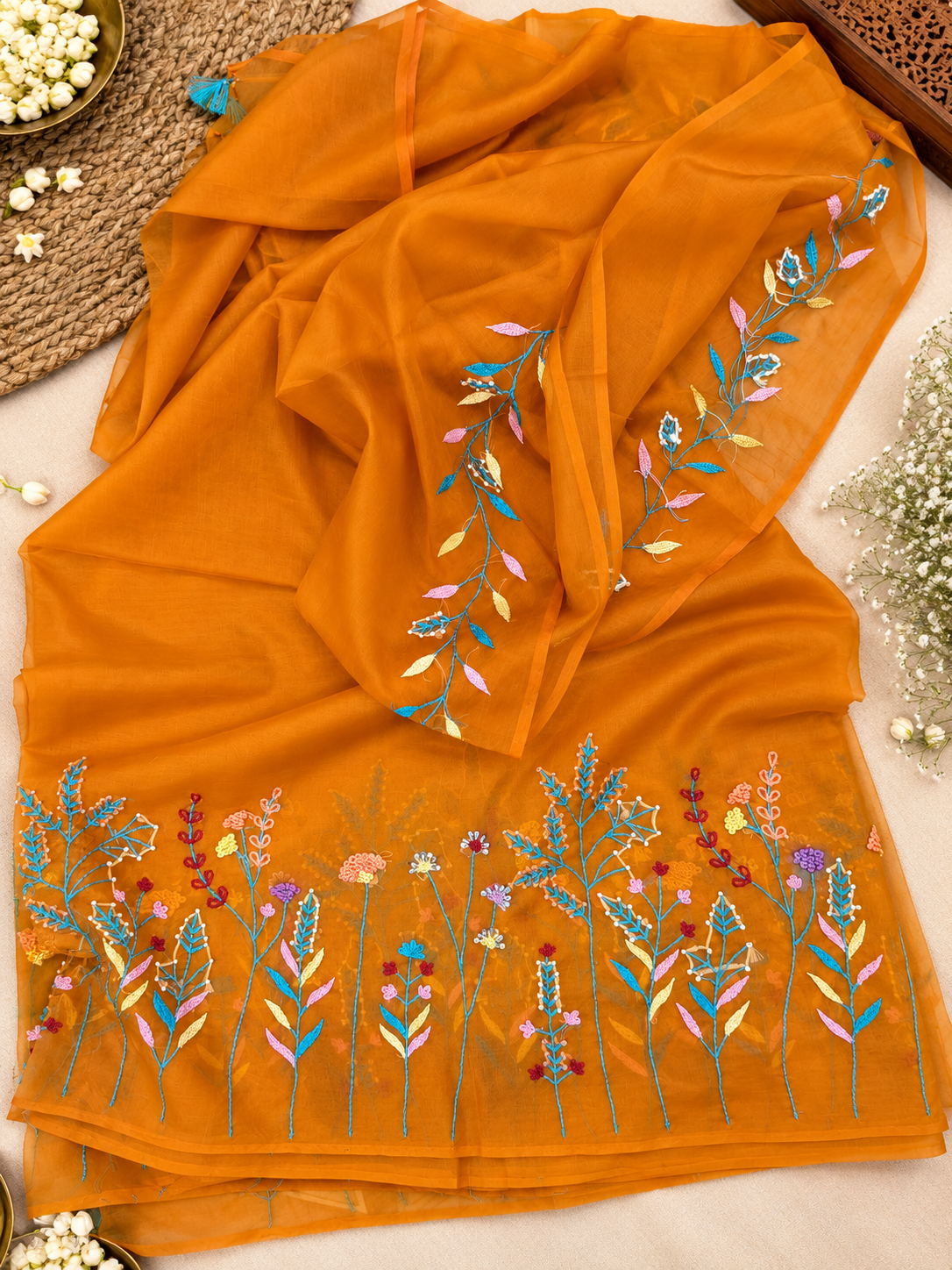 Color: Vibrant Orange